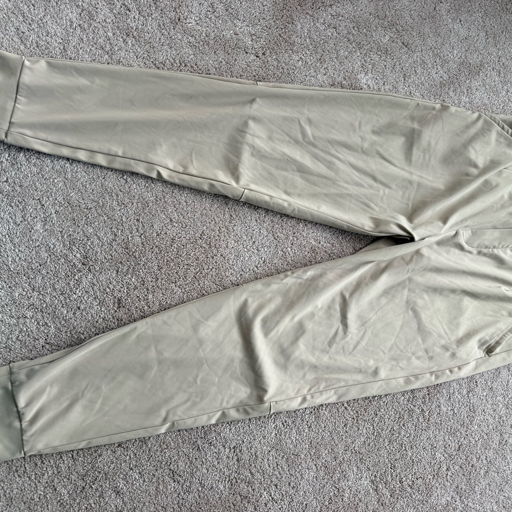 Men’s Baleaf Joggers size M